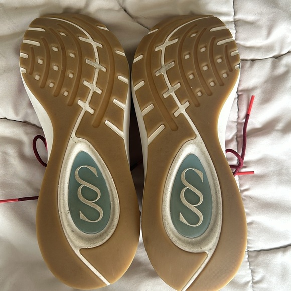 Saysh sneakers in fantastic condition. - Picture 6 of 9